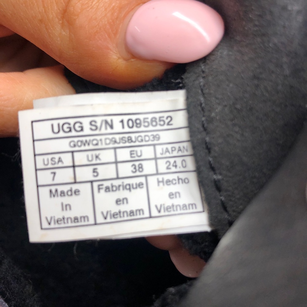 Ugg Fritzi Combat Boots 7 Water Resistant - Picture 8 of 8